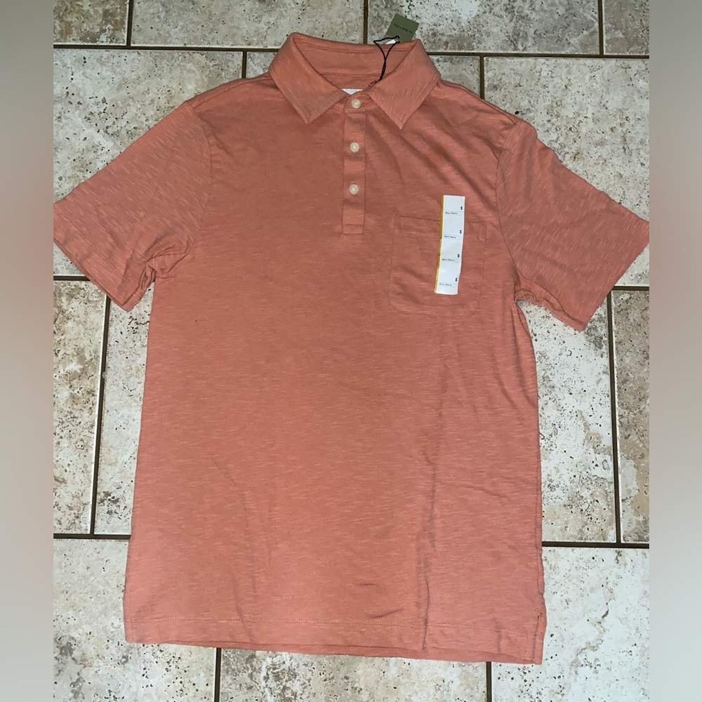 Men’s Goodfellow Polo, Salmon, NWT, Small